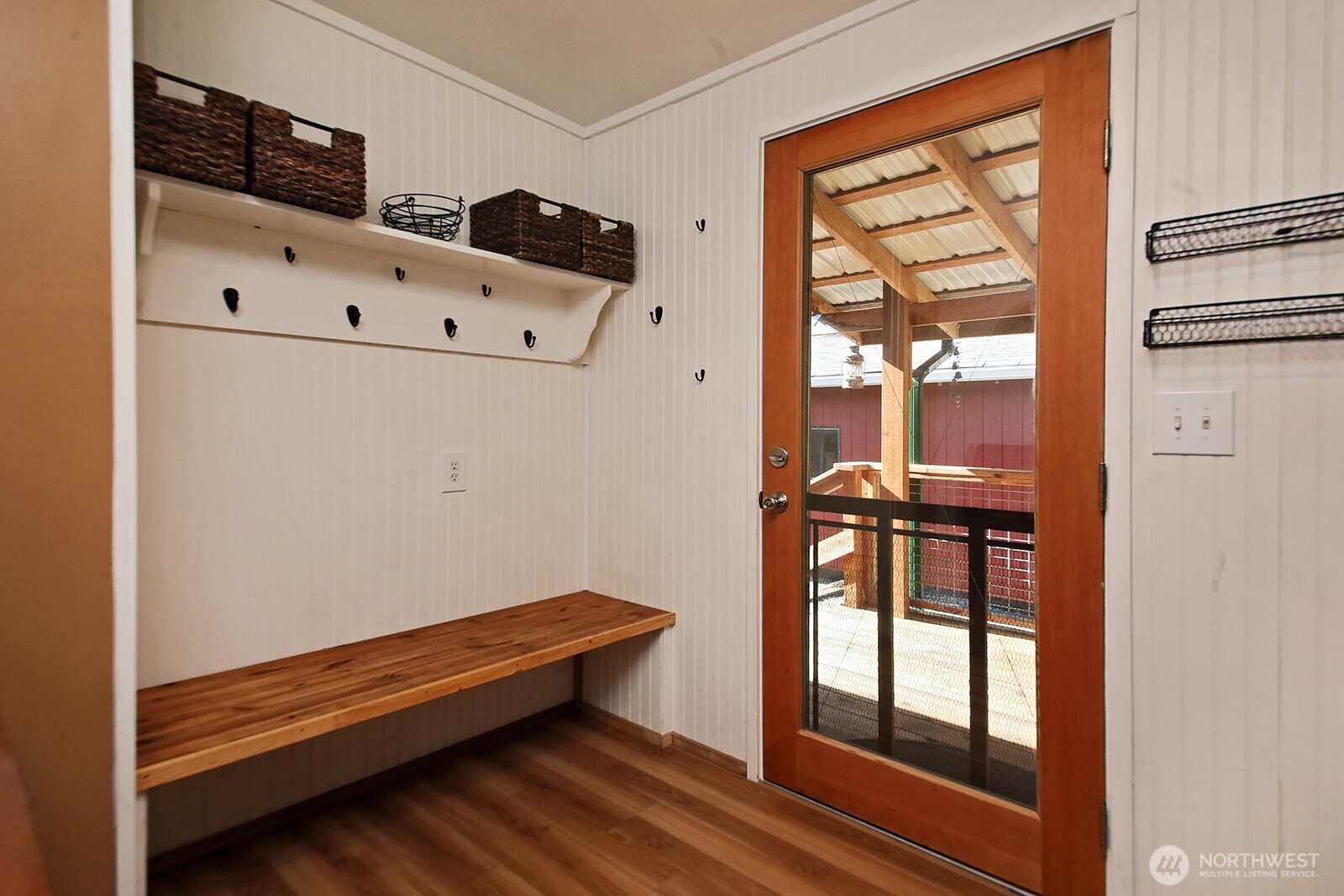 4148 Glendale Road Clinton, WA 98236 - Photo 12 of 39 Gallery Image 12