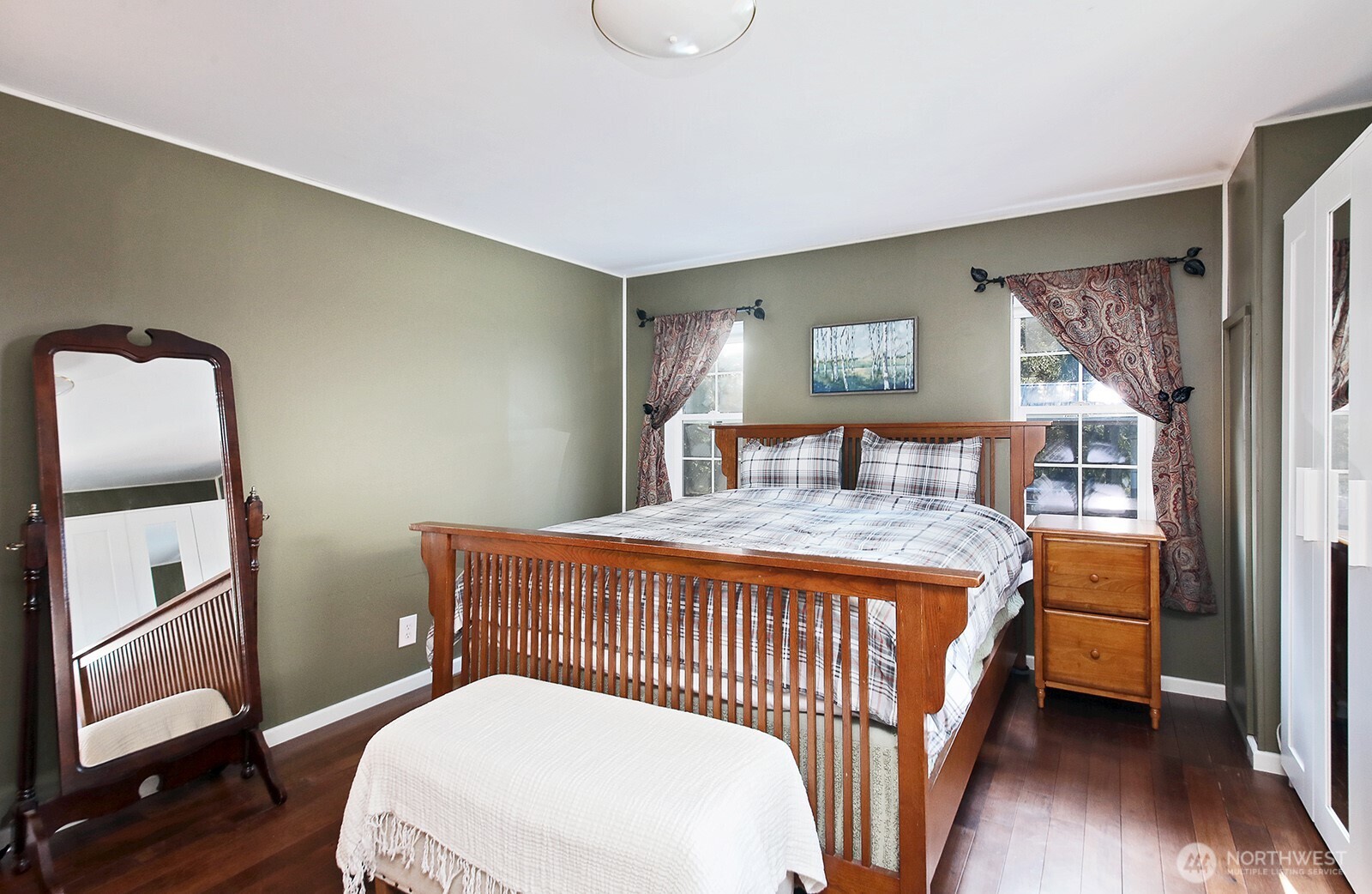 4148 Glendale Road Clinton, WA 98236 - Photo 13 of 39 Gallery Image 13