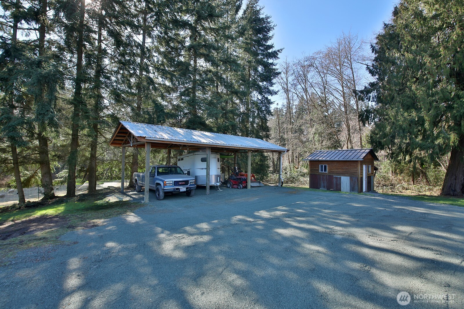 4148 Glendale Road Clinton, WA 98236 - Photo 24 of 39 Gallery Image 24