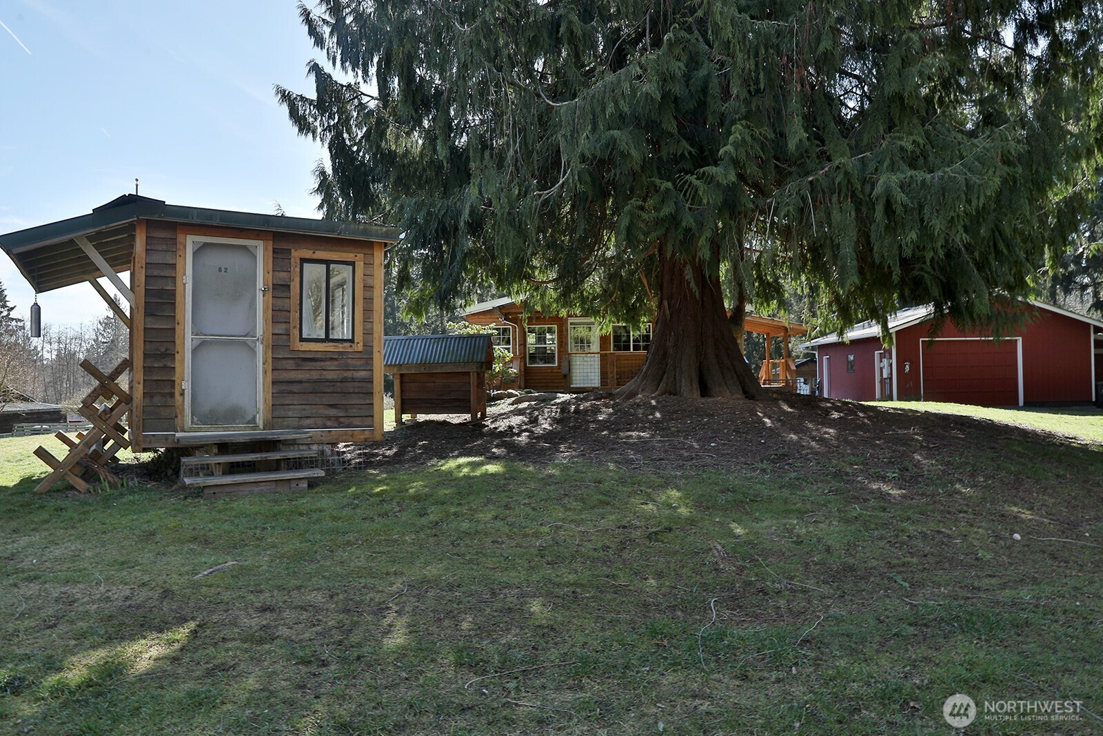 4148 Glendale Road Clinton, WA 98236 - Photo 35 of 39 Gallery Image 35