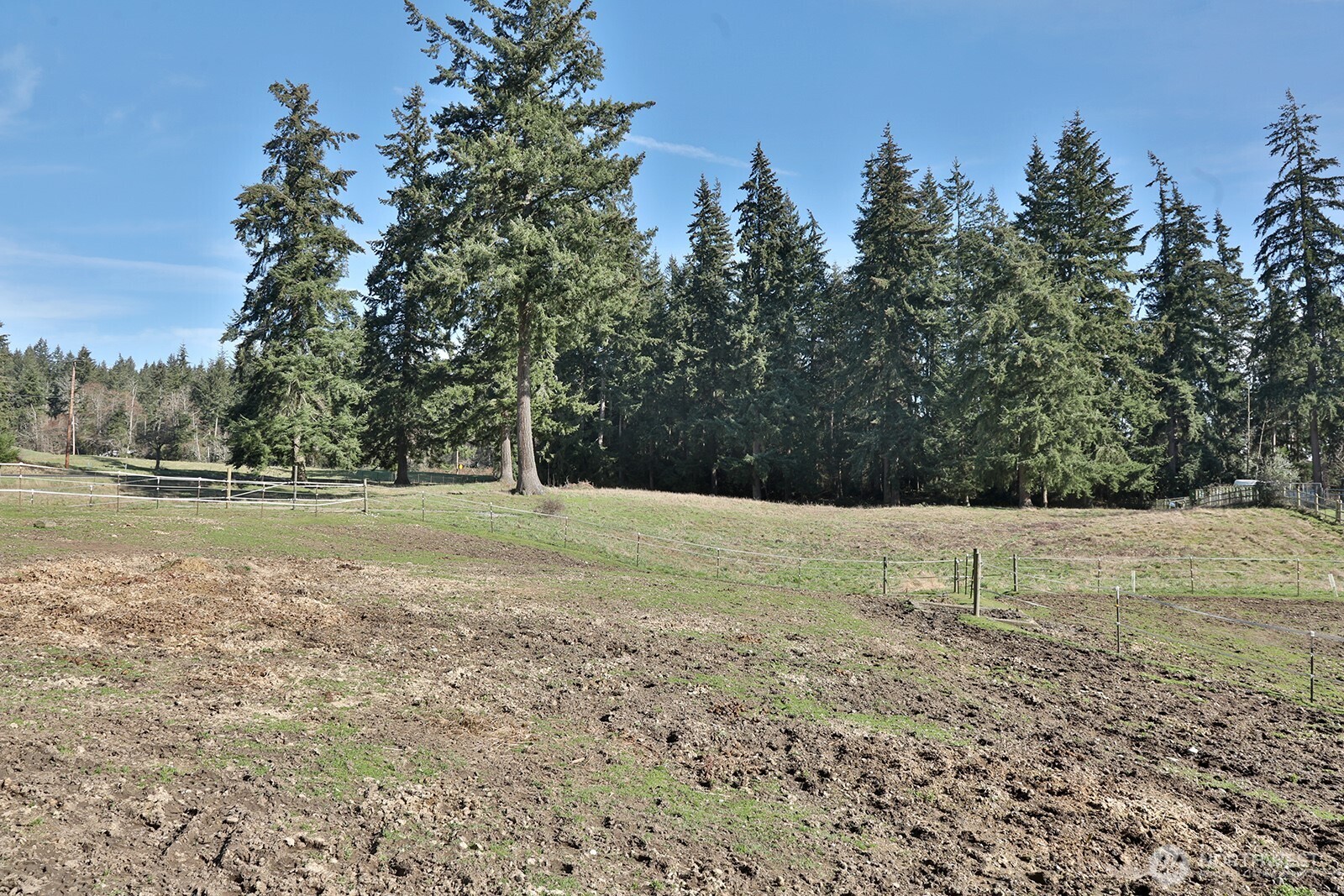 4148 Glendale Road Clinton, WA 98236 - Photo 36 of 39 Gallery Image 36