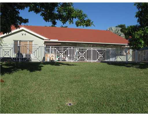 8450 Ardoch Road Miami Lakes, FL 33016 - Photo 24 of 25 Exterior Back Other