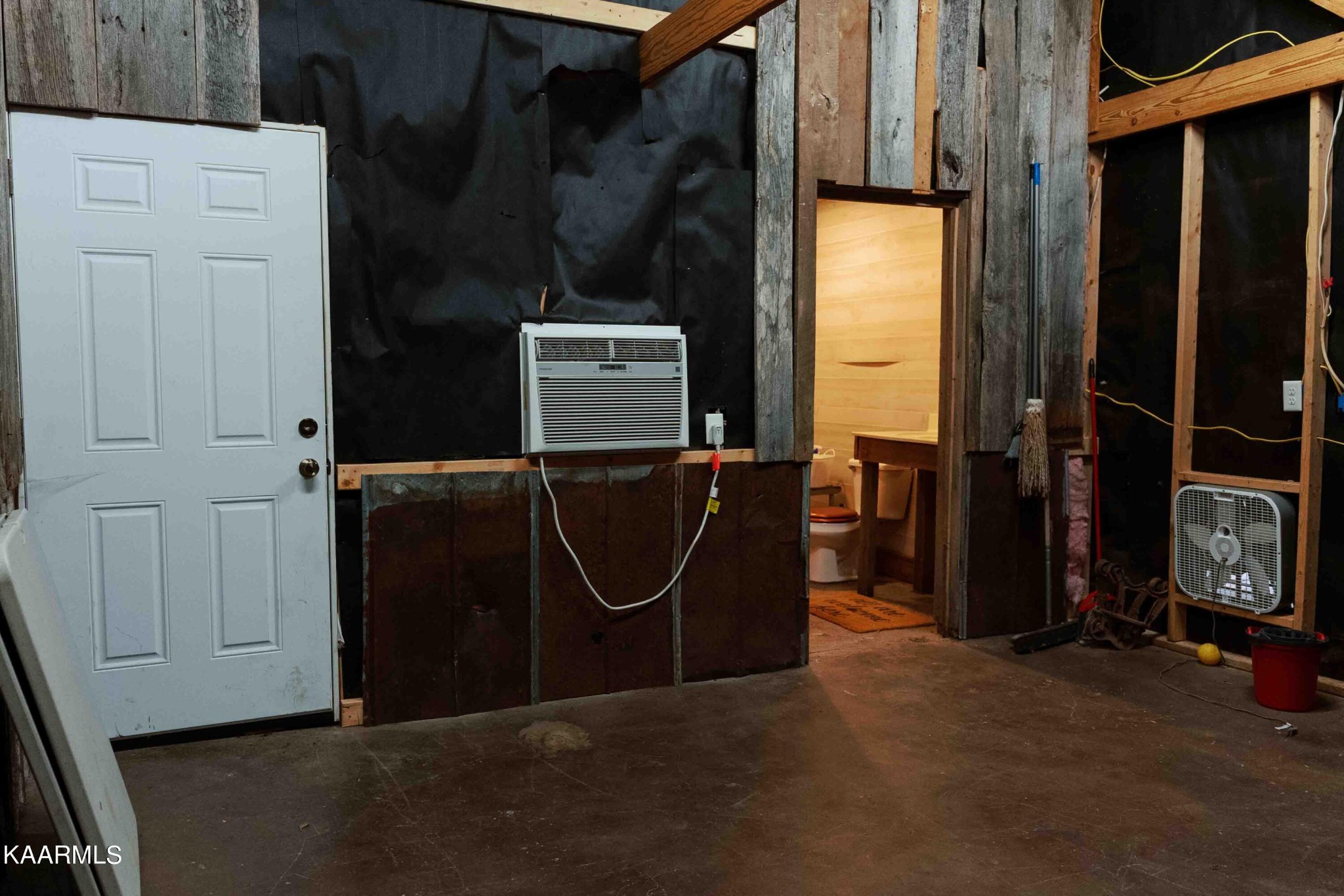7915 Griffith Road Knoxville, TN 37938 - Photo 33 of 47 Gallery Image 33