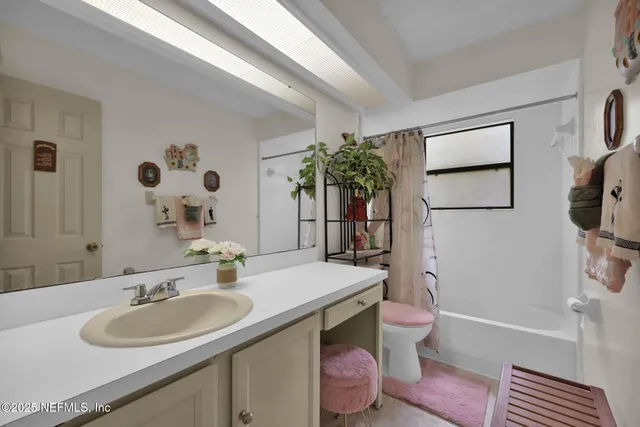 $300,000 | 7150 Fire Fly Drive, Jacksonville, FL 32244