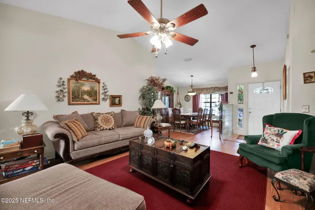 $300,000 | 7150 Fire Fly Drive, Jacksonville, FL 32244