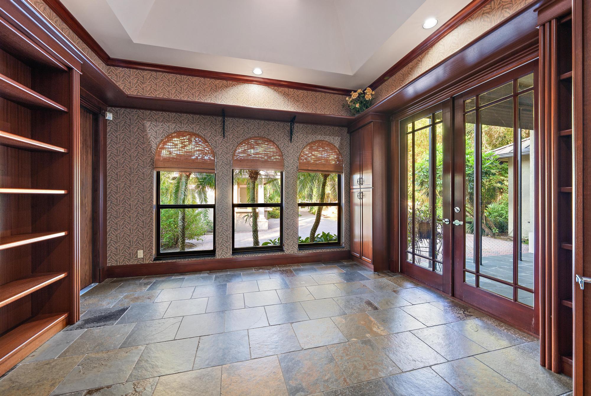 18907 Southeast Loxahatchee River Road Jupiter, FL 33458 - Photo 21 of 55 18907 SE Loxahatchee Rd-28