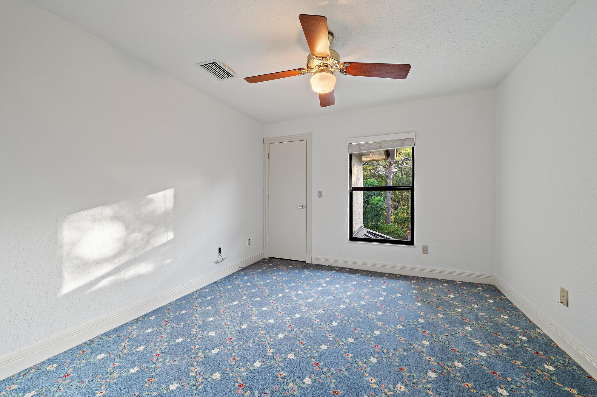 18907 Southeast Loxahatchee River Road Jupiter, FL 33458 - Photo 27 of 55 18907 SE Loxahatchee Rd-36