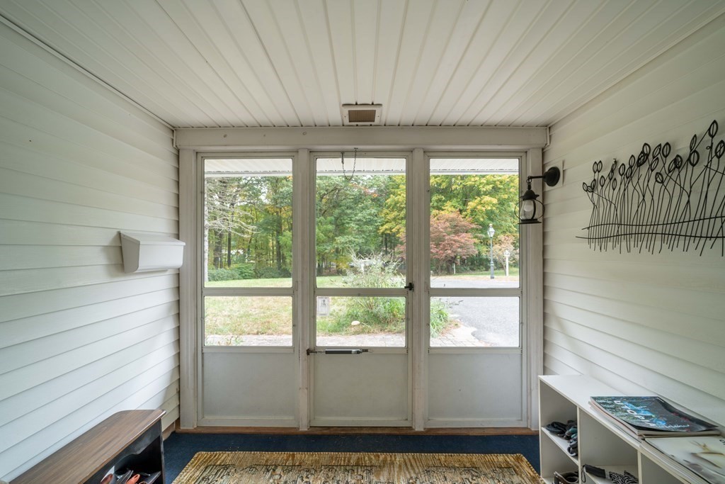 770 Florence Road Northampton, MA 01062 - Photo 9 of 28