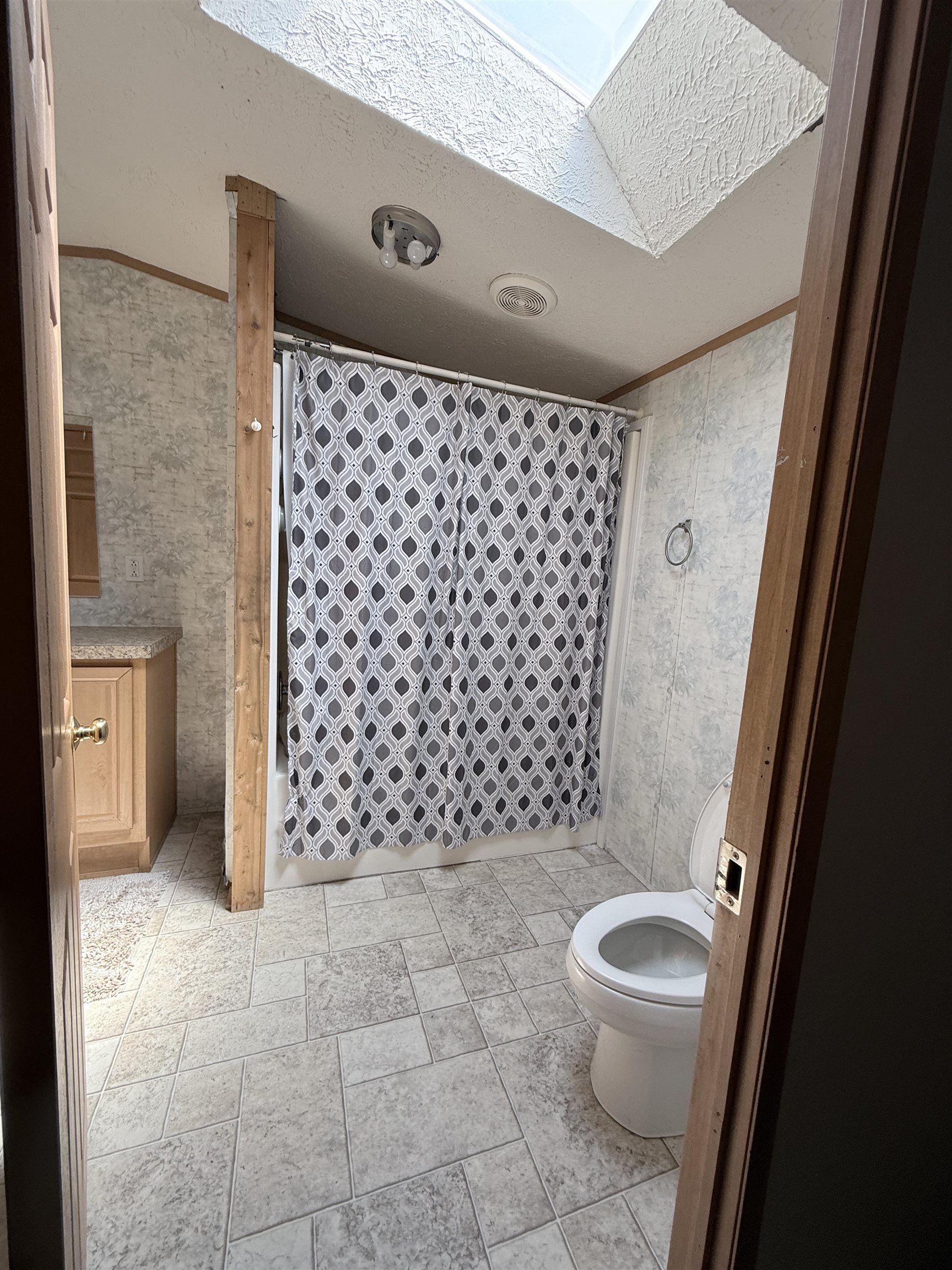 4056 Middle Road Clarendon, VT 05759 - Photo 27 of 40