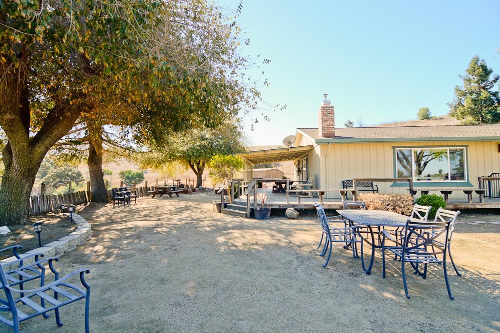 501 Cowden Road Hollister, CA 95023 - Photo 27 of 50