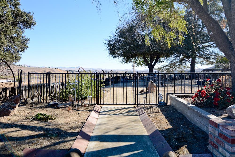 501 Cowden Road Hollister, CA 95023 - Photo 30 of 50