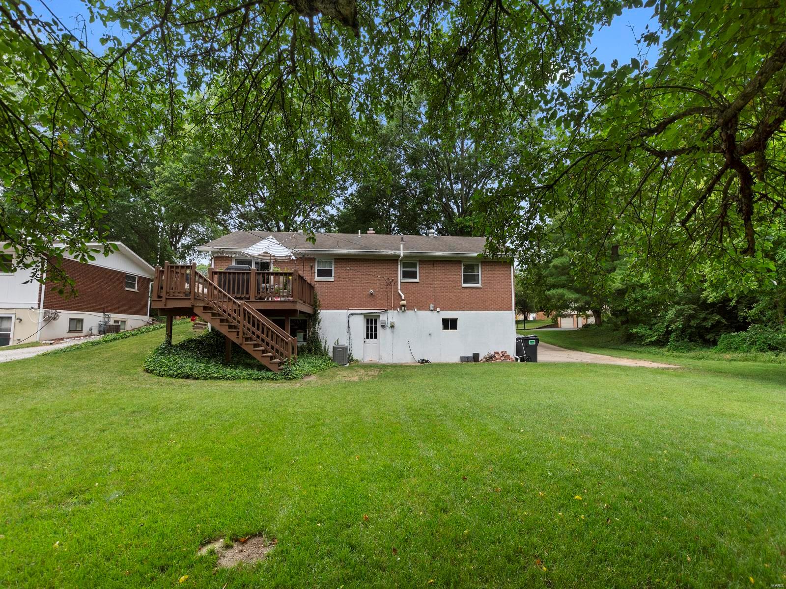 10 Bittersweet Lane Belleville, IL 62221 - Photo 33 of 39 Gallery Image 33