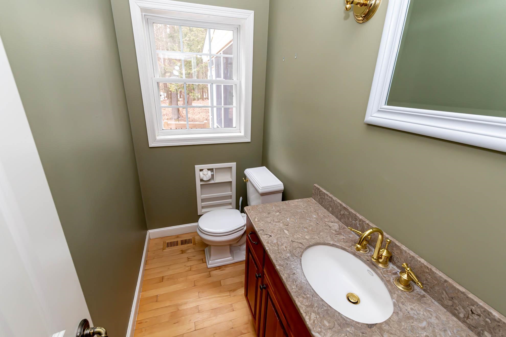 72 Purington Lane Chester, NH 03036 - Photo 27 of 36 Gallery Image 27