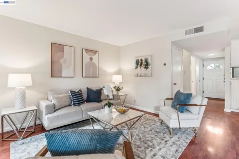 $779,000 | 1130 Fontana Drive, Alameda, CA 94502