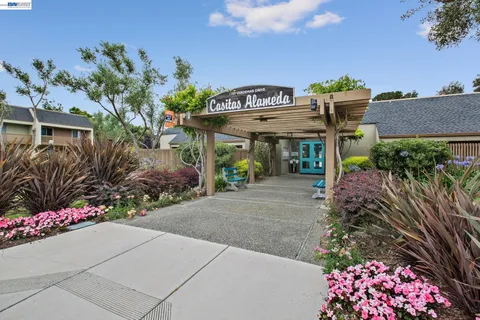 $779,000 | 1130 Fontana Drive, Alameda, CA 94502