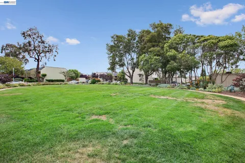 $779,000 | 1130 Fontana Drive, Alameda, CA 94502