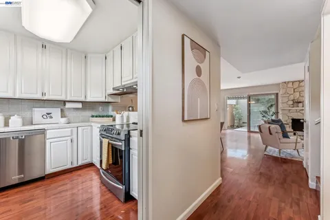 $779,000 | 1130 Fontana Drive, Alameda, CA 94502