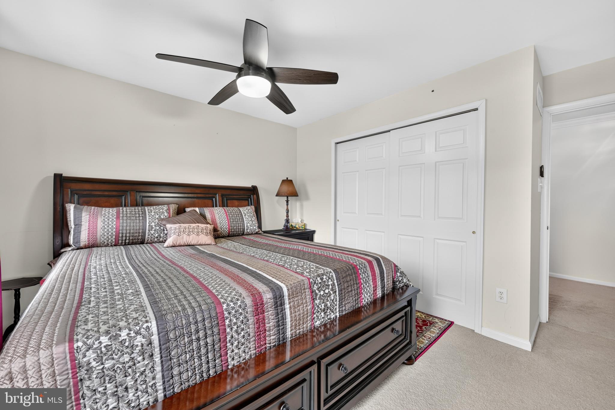16 Amesbury Road Levittown, PA 19054 - Photo 33 of 57
