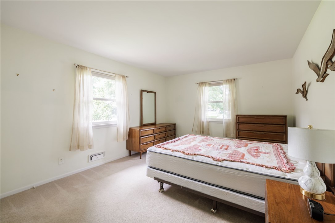 30 Danbury Circle North Rochester, NY 14618 - Photo 13 of 32
