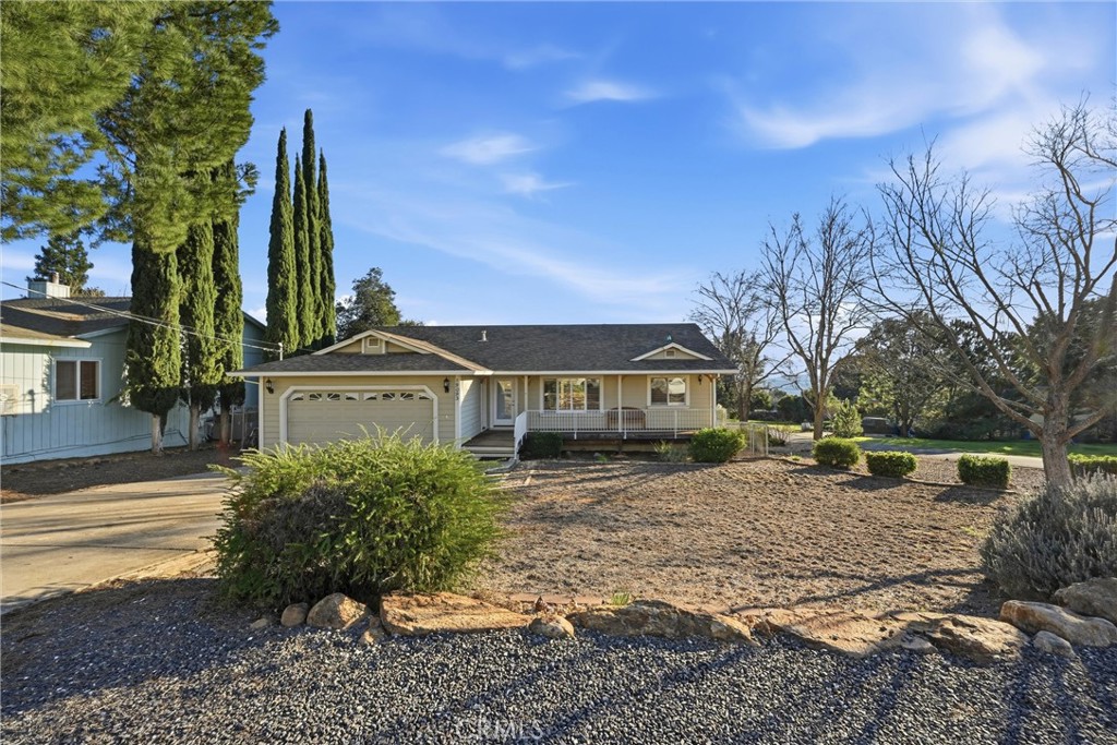 19093 Ravenhill Road Hidden Valley Lake, CA 95467 - Photo 2 of 30