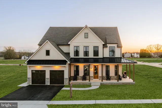 $982,756 | 105 Devereux Road, Unit DEVONSHIRE, Glenmoore, PA 19343