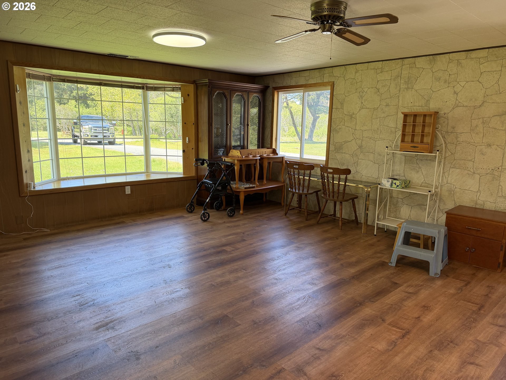 34271 Ophir Road Gold Beach, OR 97444 - Photo 13 of 43