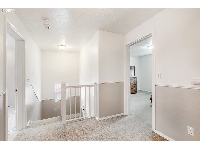 1350 Southwest Ellis Street Dallas, OR 97338 - Photo 16 of 32 Gallery Image 16
