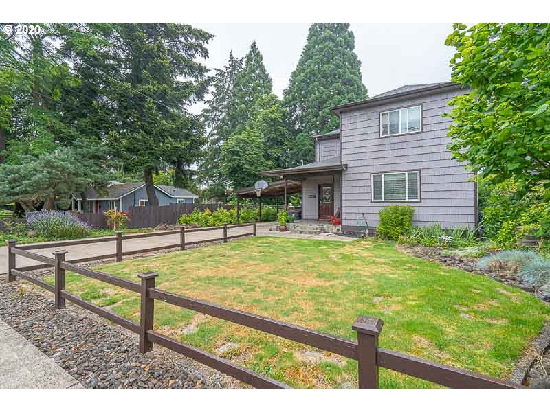 1350 Southwest Ellis Street Dallas, OR 97338 - Photo 26 of 32 Gallery Image 26