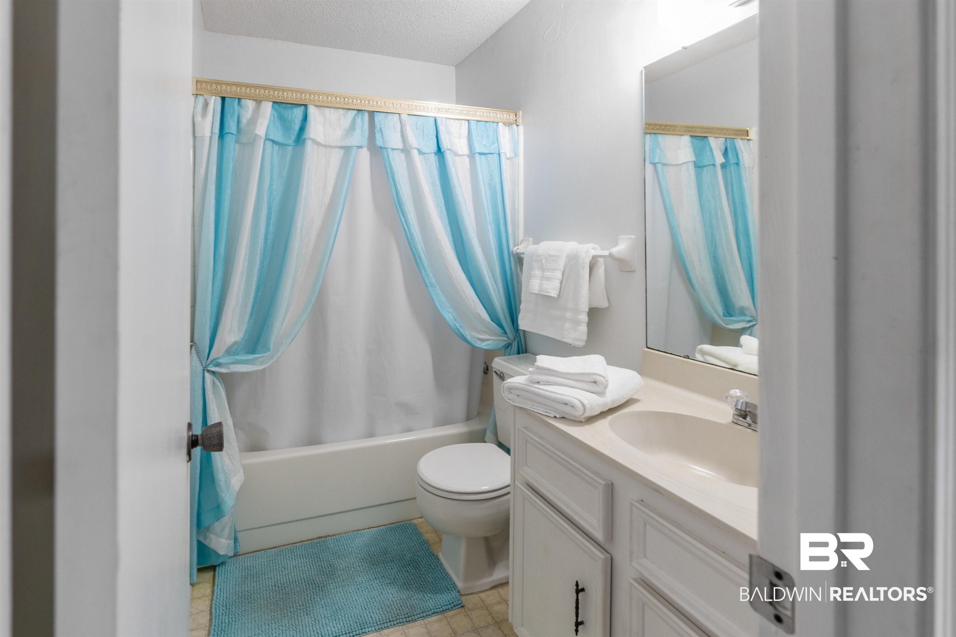6071 Highland Circle South Mobile, AL 36608 - Photo 8 of 22