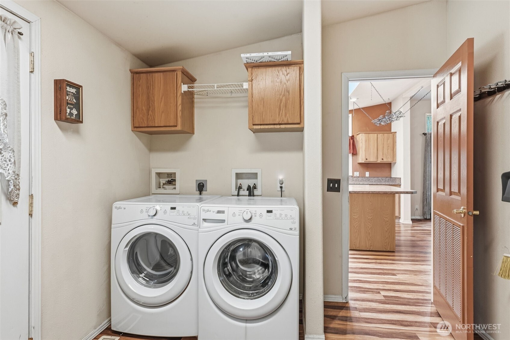 5416 Rose Valley Road Kelso, WA 98626 - Photo 21 of 28 a utility room with dryer and washer