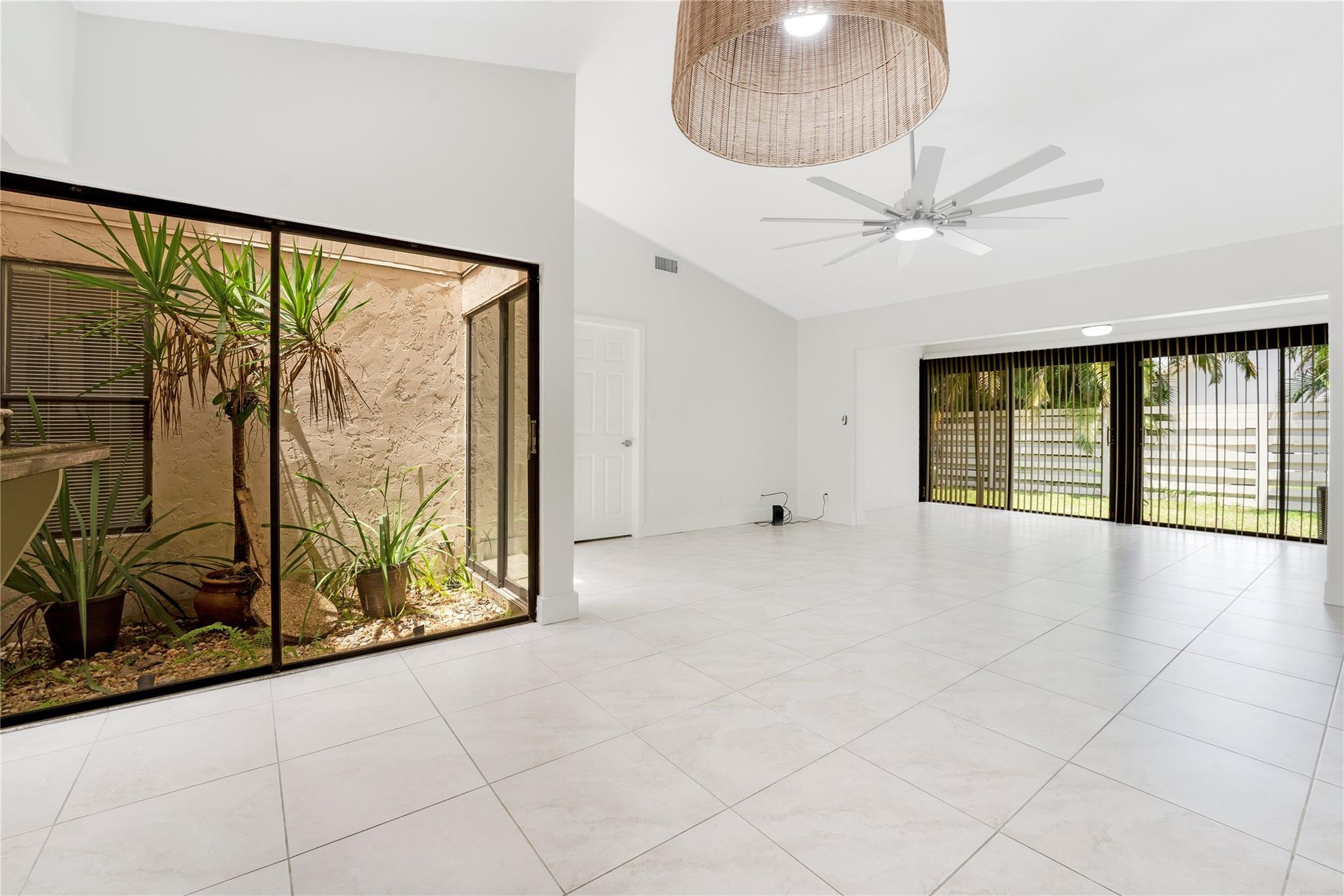 21560 Coronado Avenue Boca Raton, FL 33433 - Photo 20 of 59 Photo 20
