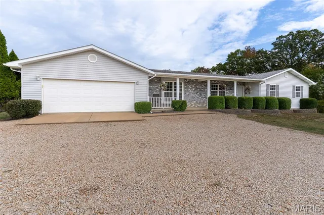 $635,000 | 4325 Hager Road, Bonne Terre, MO 63628