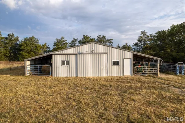$635,000 | 4325 Hager Road, Bonne Terre, MO 63628