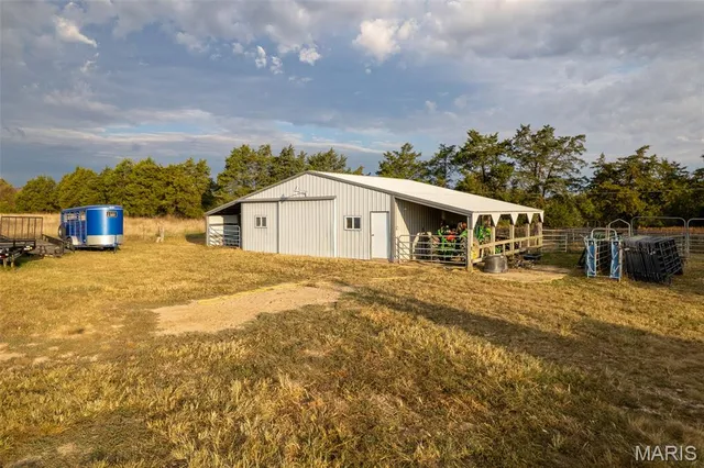 $635,000 | 4325 Hager Road, Bonne Terre, MO 63628