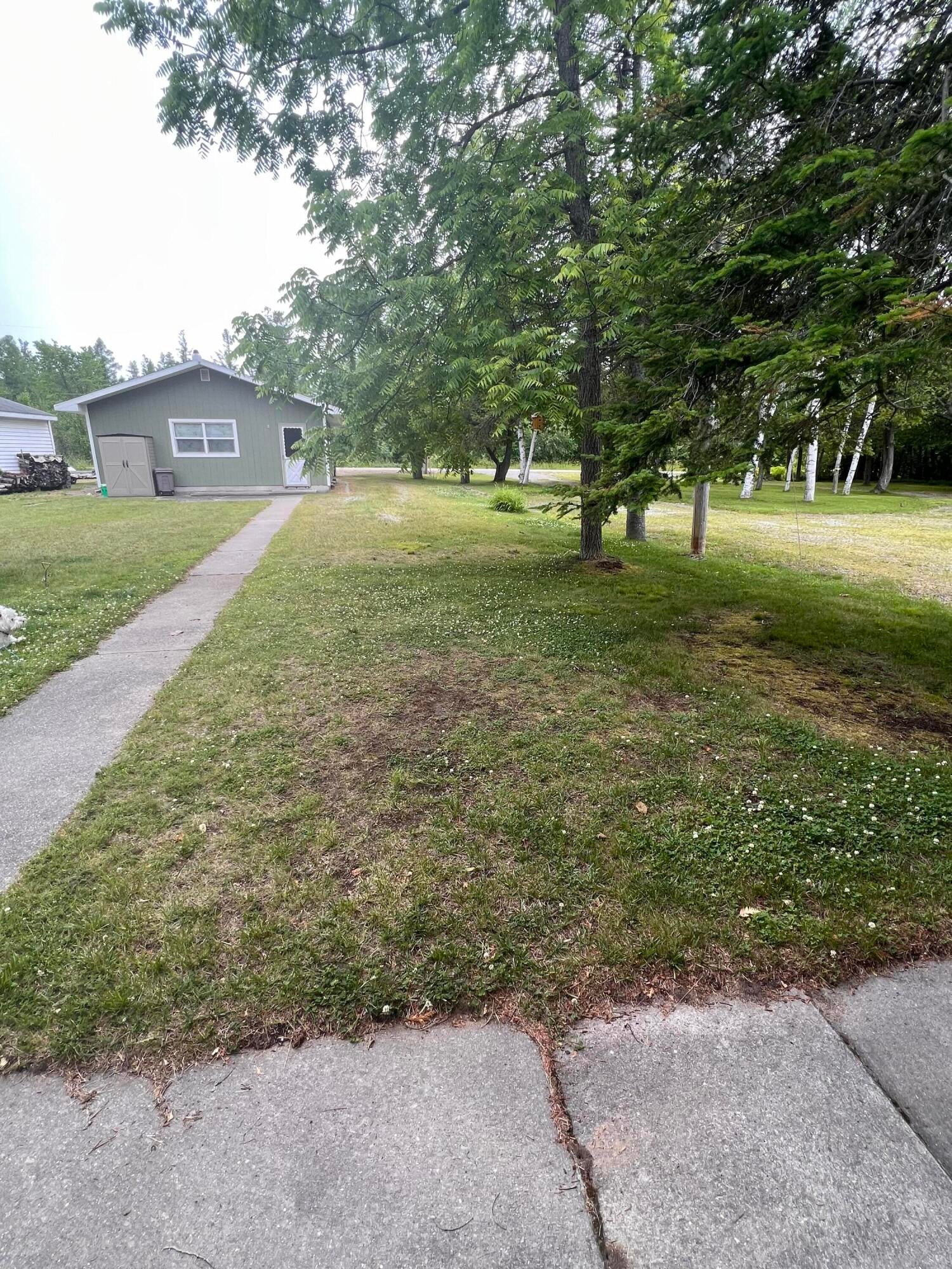 19566 Evergreen Road Presque Isle, MI 49777 - Photo 4 of 14 Gallery Image 4