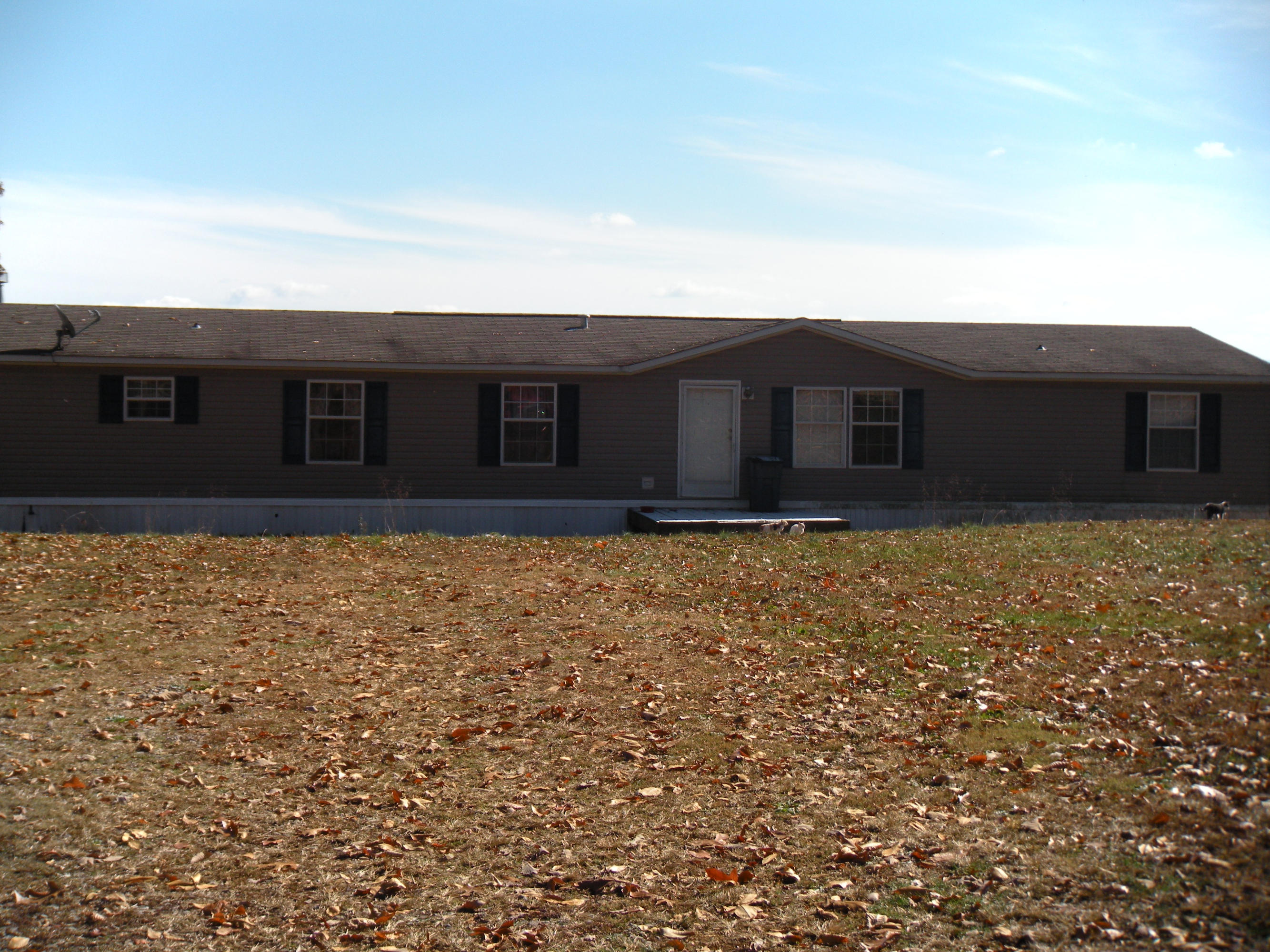 1080 Kiser Road Philadelphia, TN 37846 - Photo 15 of 25 1080 Kiser Road Front View David Pozy