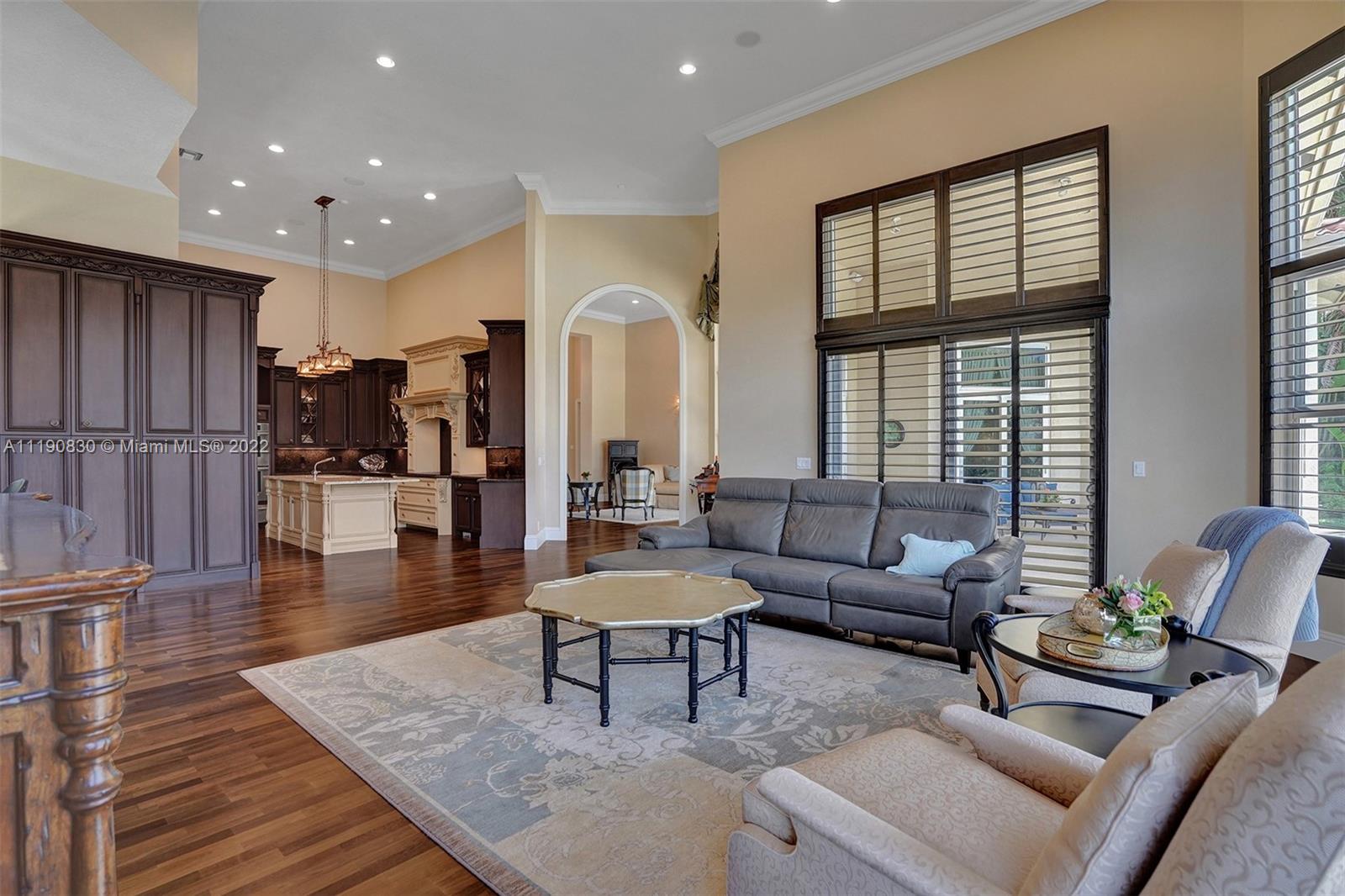 2669 Riviera Manor Weston, FL 33332 - Photo 11 of 33 Gallery Image 11