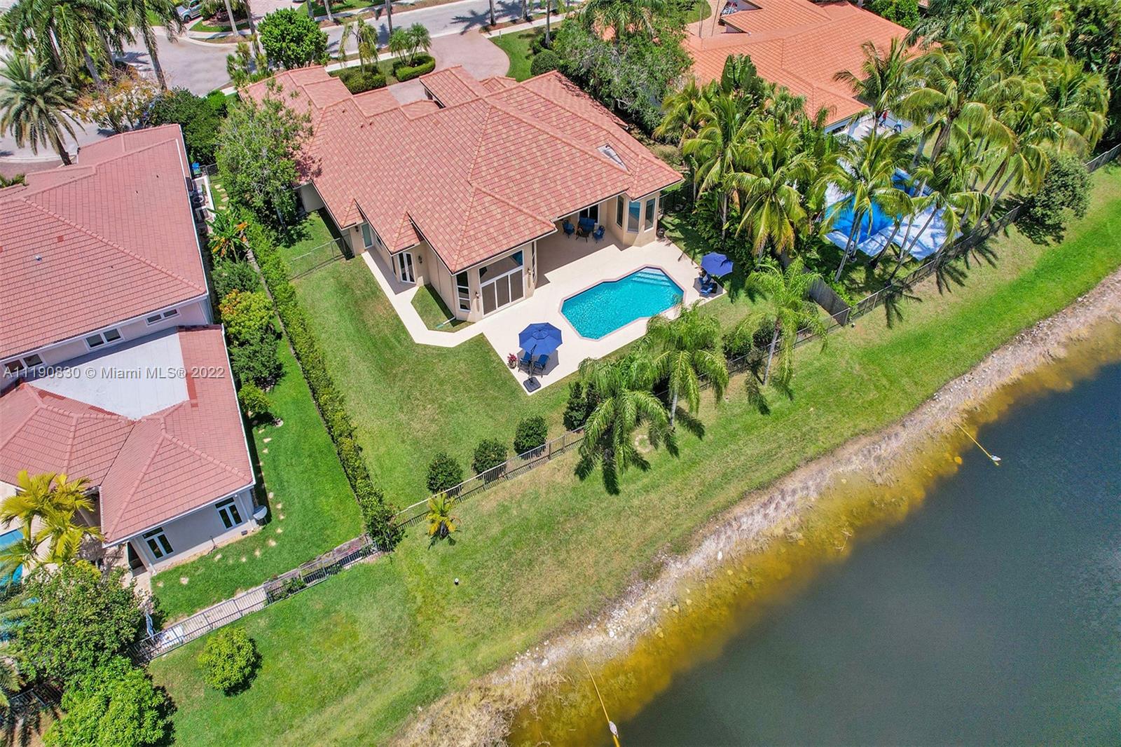 2669 Riviera Manor Weston, FL 33332 - Photo 32 of 33 Gallery Image 32