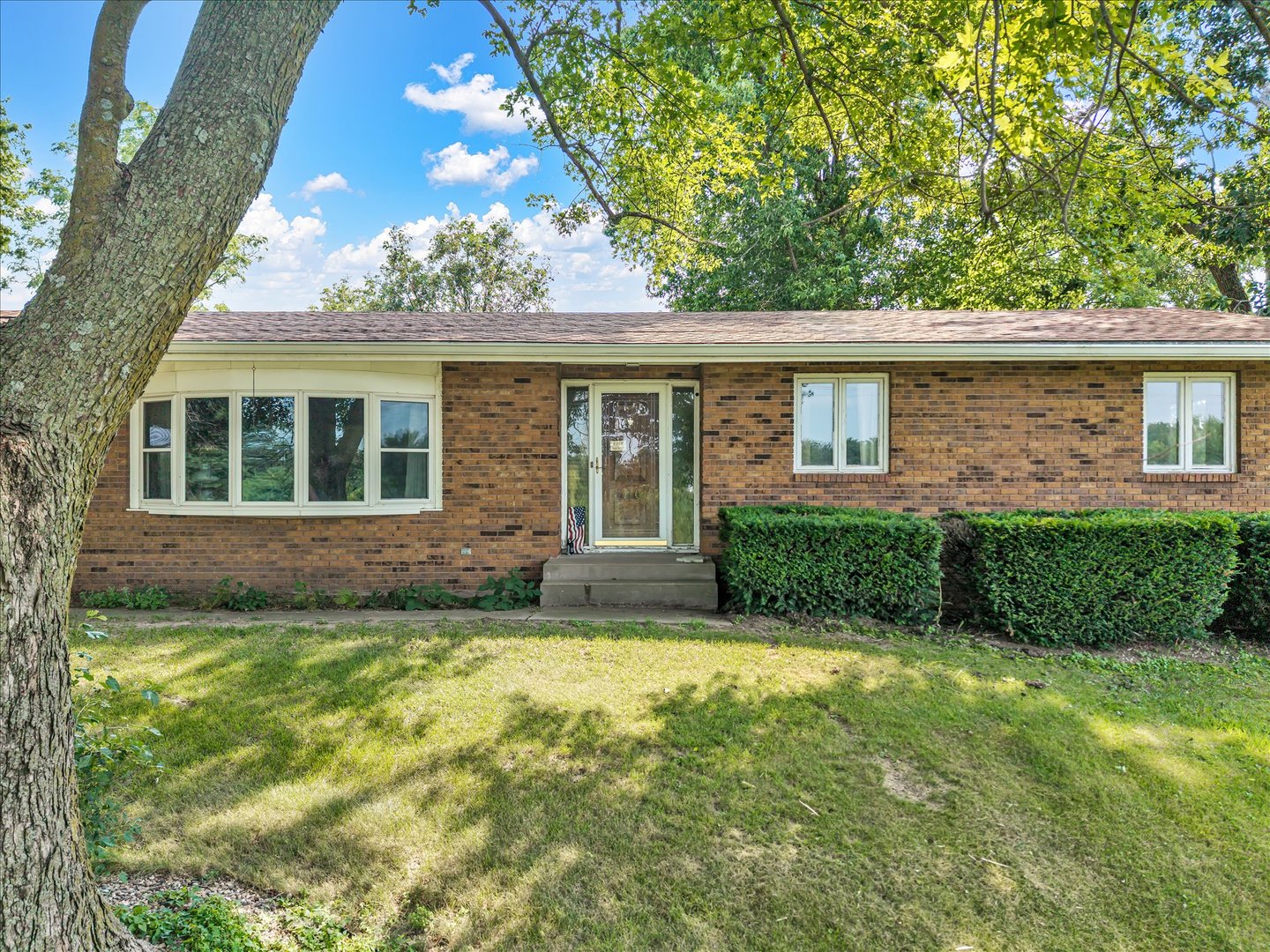 7627 New Liberty Road Walcott, IA 52773 - Photo 6 of 44
