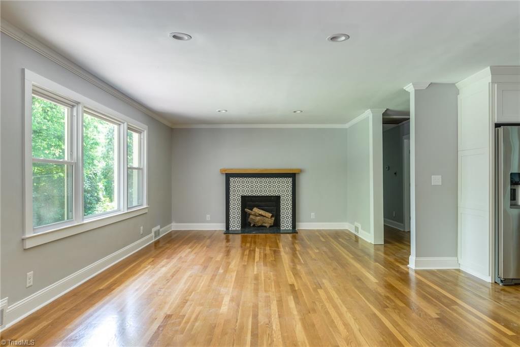 710 Yorkshire Road Winston-Salem, NC 27106 - Photo 2 of 23 Gallery Image 2