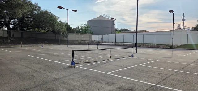 $2,000 | 2918 Ranch Road 620 North, Unit C118, Austin, TX 78734