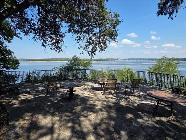 $2,000 | 2918 Ranch Road 620 North, Unit C118, Austin, TX 78734