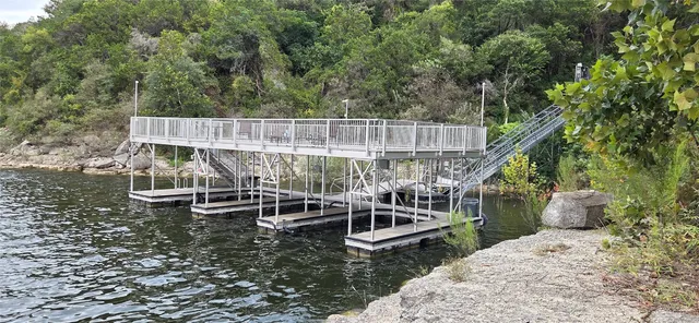 $2,000 | 2918 Ranch Road 620 North, Unit C118, Austin, TX 78734