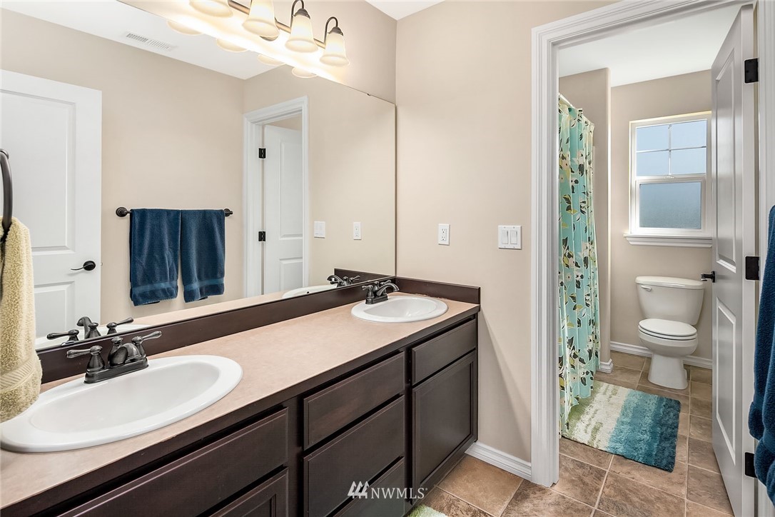 775 Hoquiam Place Northeast Renton, WA 98059 - Photo 15 of 19 Gallery Image 15