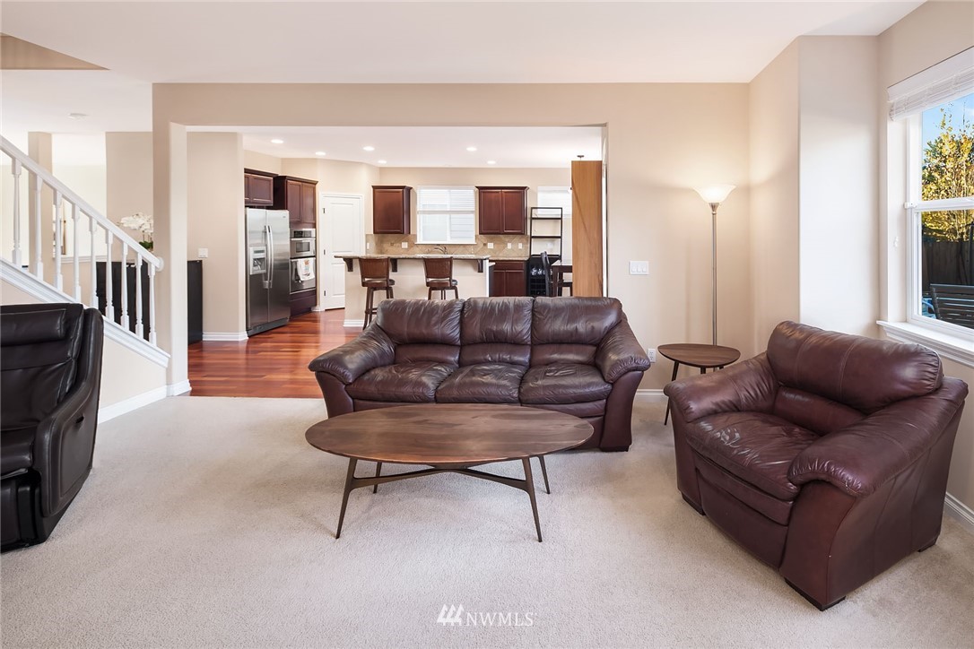 775 Hoquiam Place Northeast Renton, WA 98059 - Photo 7 of 19 Gallery Image 7