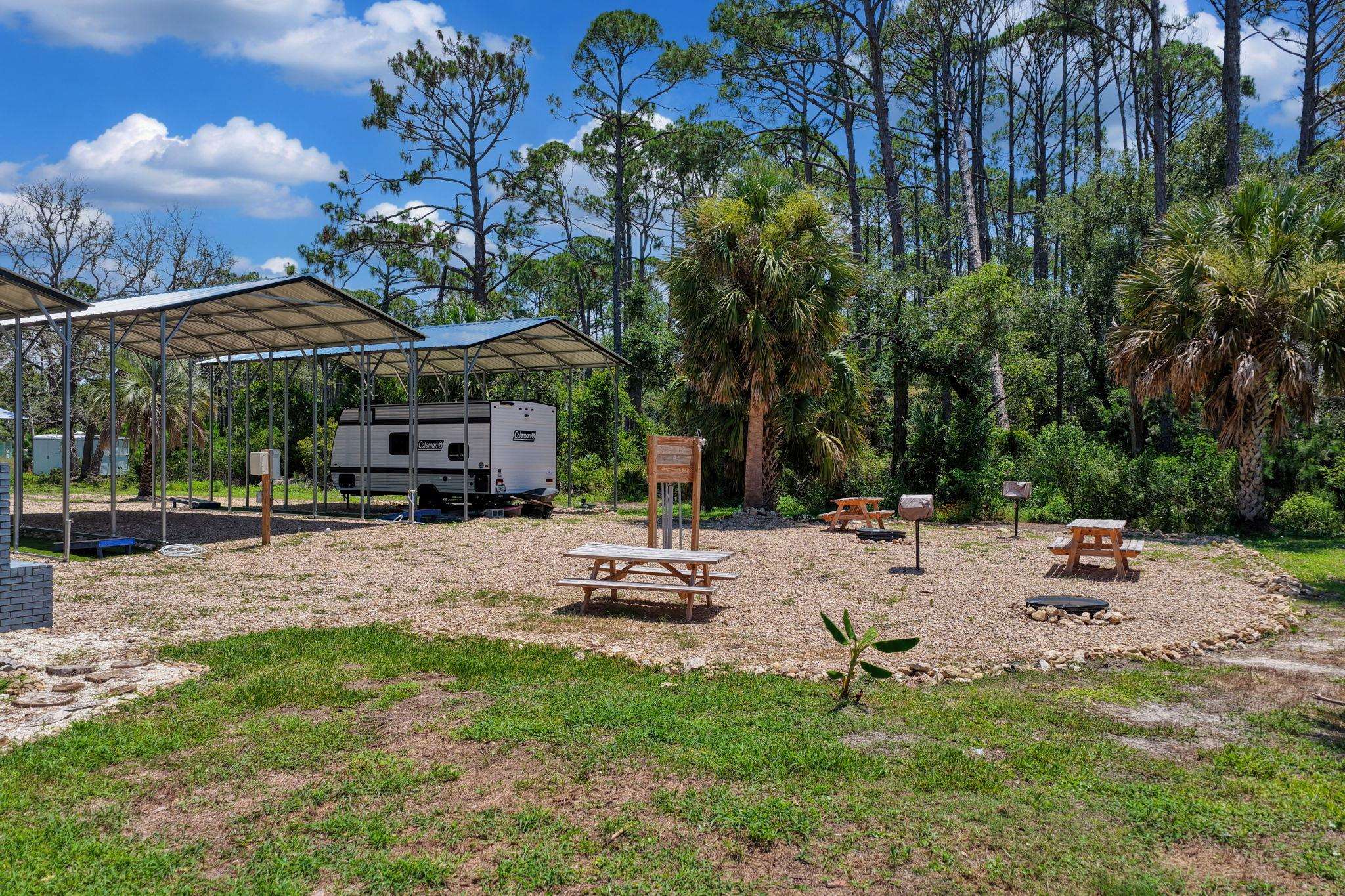 20185 Beach Road Perry, FL 32348 - Photo 5 of 27