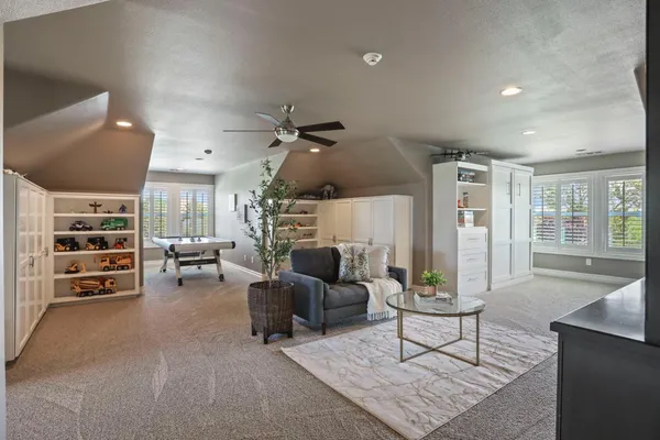 $1,825,000 | 19120 East Stampede Road, Lodi, CA 95240