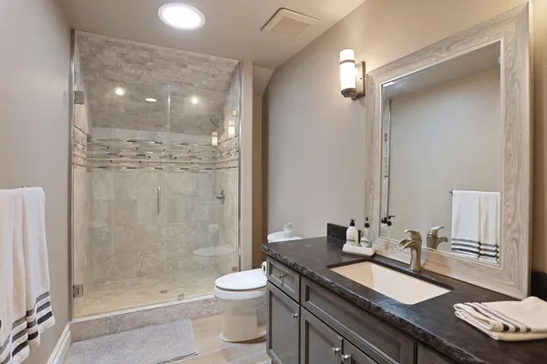 $1,825,000 | 19120 East Stampede Road, Lodi, CA 95240