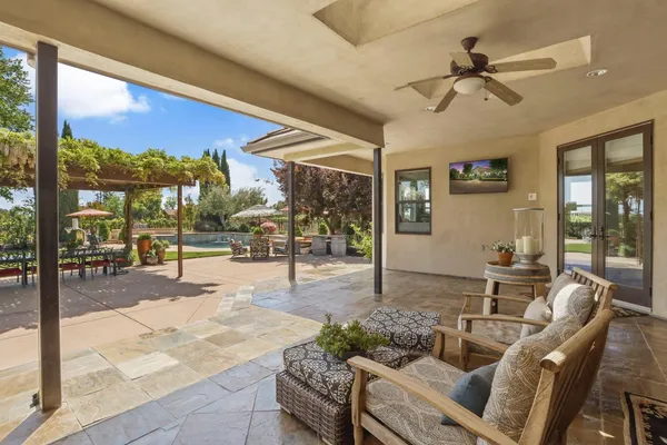 $1,825,000 | 19120 East Stampede Road, Lodi, CA 95240