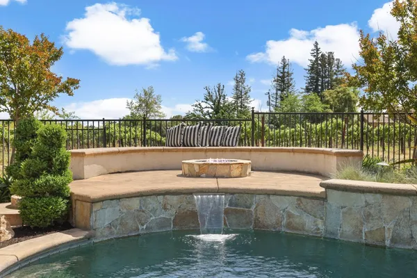 $1,825,000 | 19120 East Stampede Road, Lodi, CA 95240